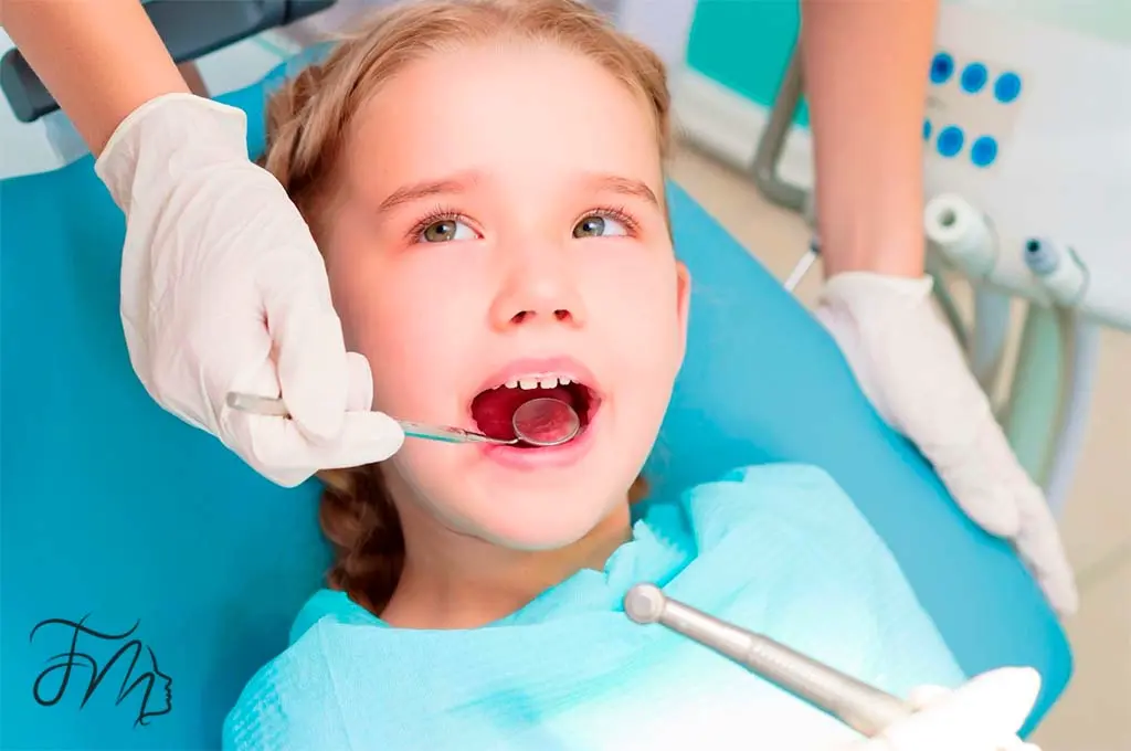 Dentista Especializado em Odontopediatria em Blumenau/SC. - Carlos Gomes Odontologia.